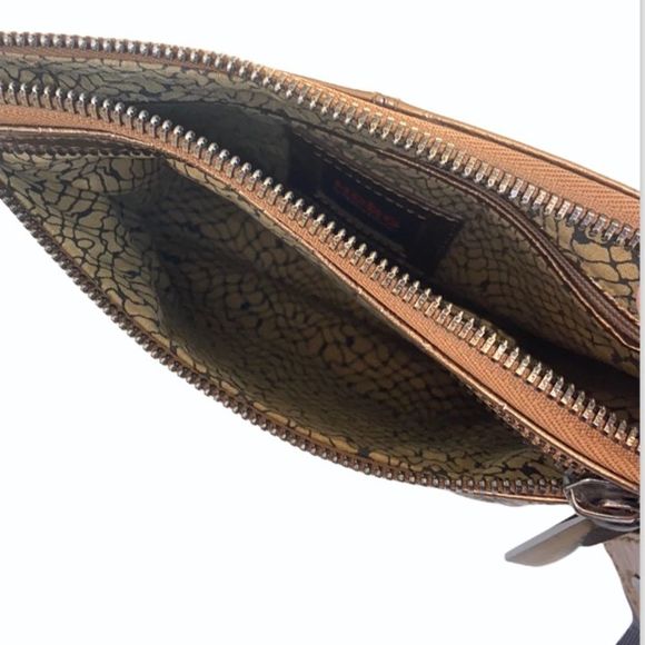 EUC HOBO leather bag - Picture 9 of 9